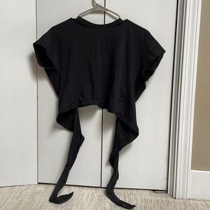 Lululemon it’s a tie tee black